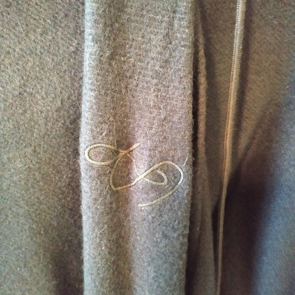 SOLD Balenciaga Cashmere Blend Hooded Poncho - Picture 6 of 7